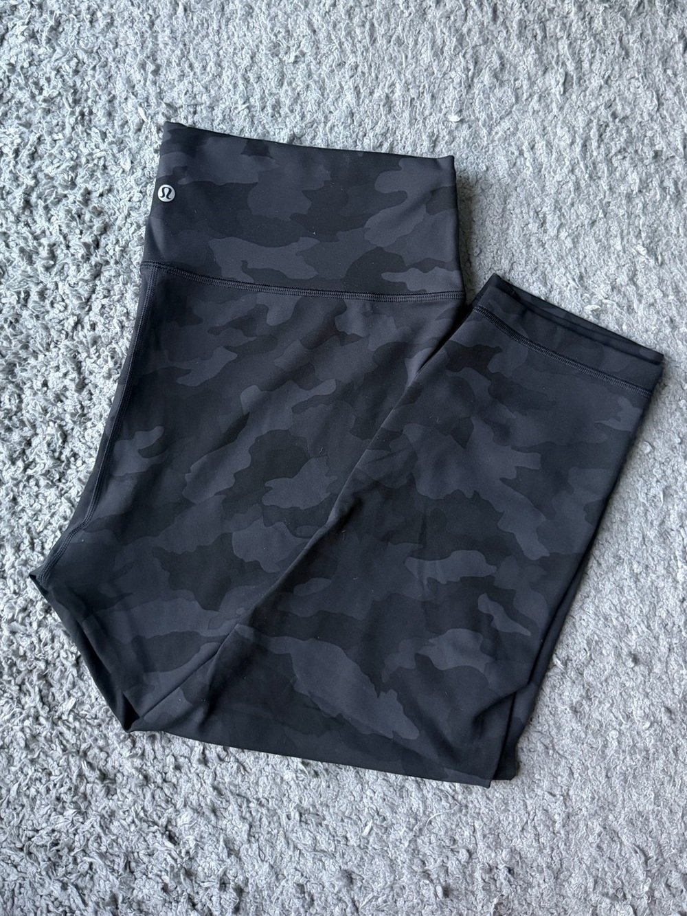Lululemon Wunder Train High-Rise Crop 23"